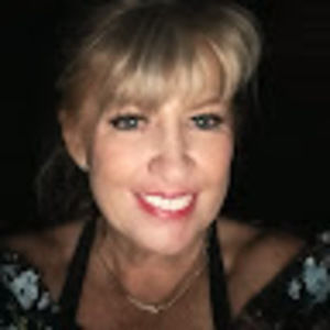 Meet your Posher, Laurie